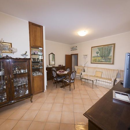 Pompei Deluxe Apartment פורמיה מראה חיצוני תמונה