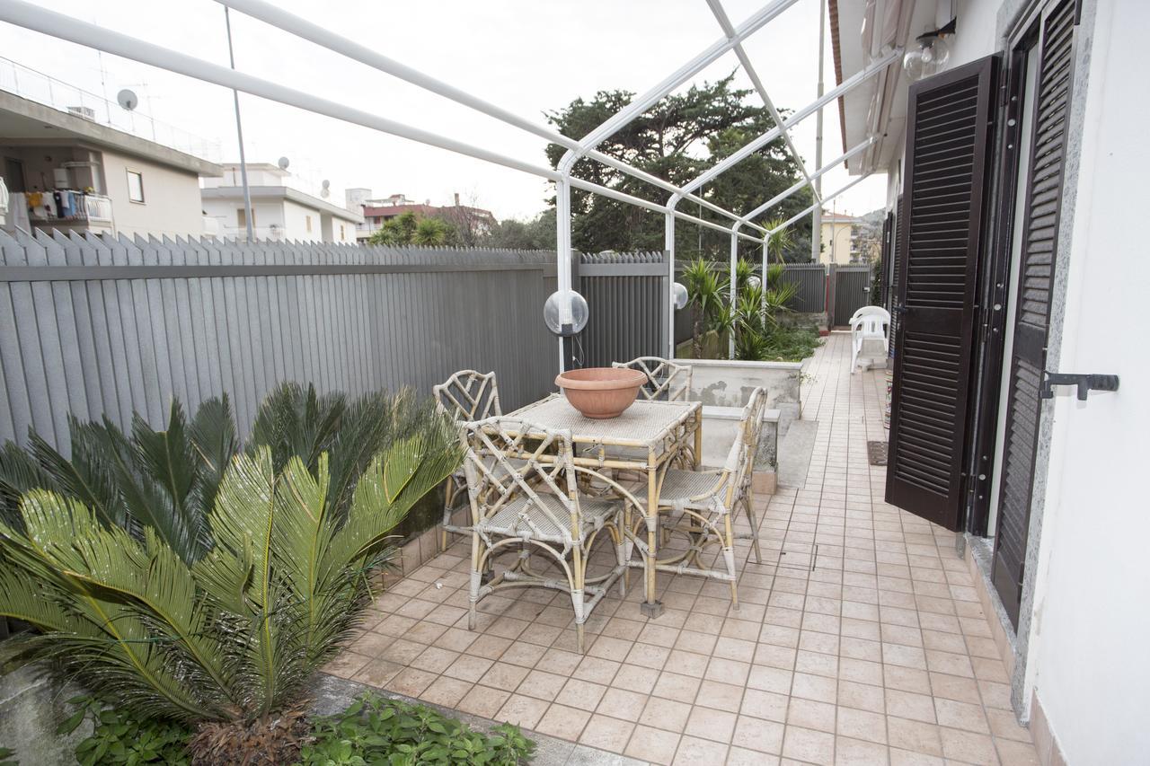 Pompei Deluxe Apartment פורמיה מראה חיצוני תמונה