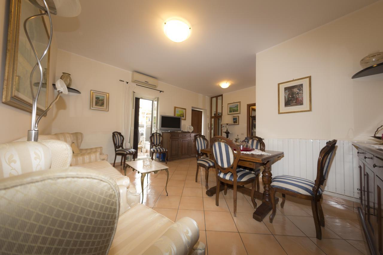 Pompei Deluxe Apartment פורמיה מראה חיצוני תמונה
